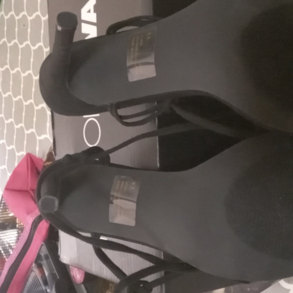Stringed heel shoes - Picture 5 of 8